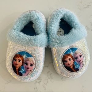 Toddler Disney Frozen slippers Elsa and Anna with sequins size 7/8